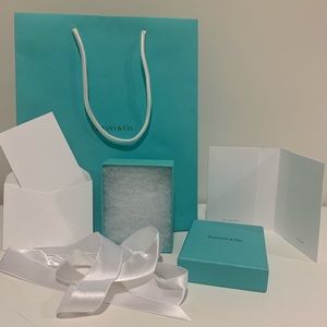 Tiffany &co. Box & shopping bag & holder & Card